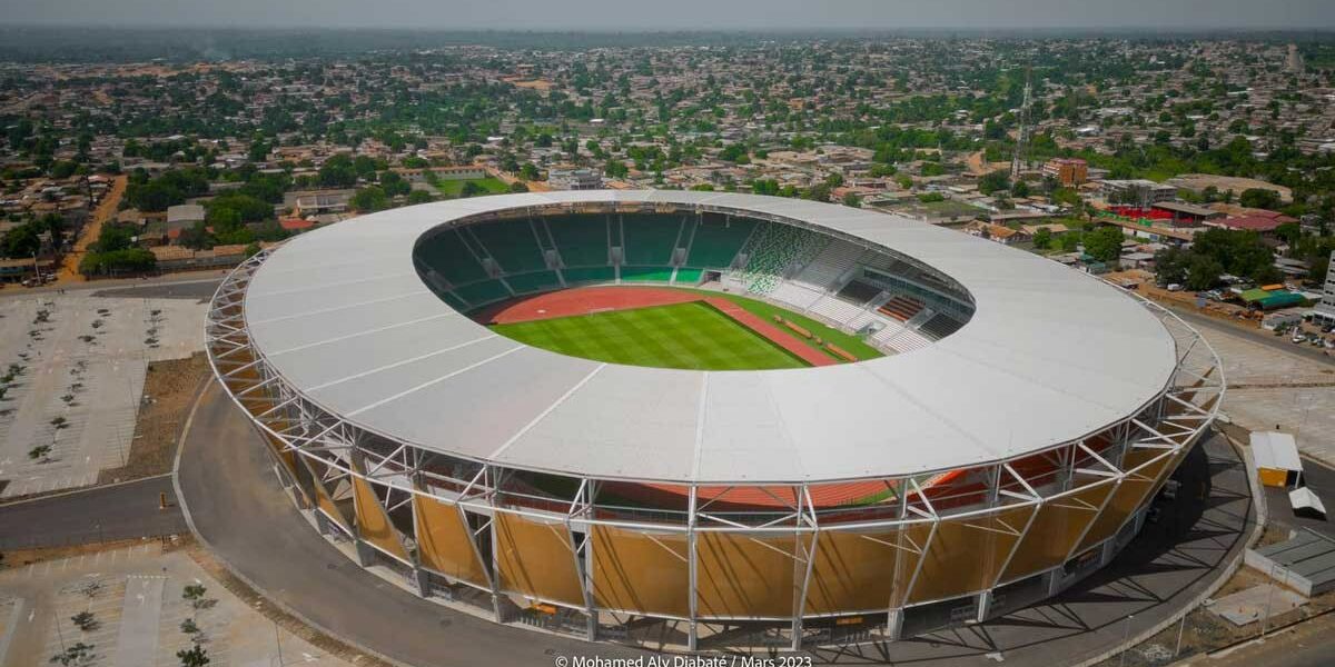 stade de bouake couverture